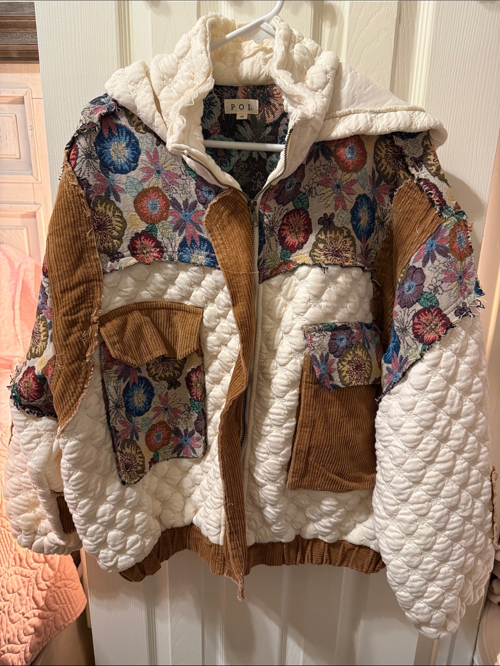 POL Quilted Patchwork Hooded Jacket in White, Brown & Multicolor Floral